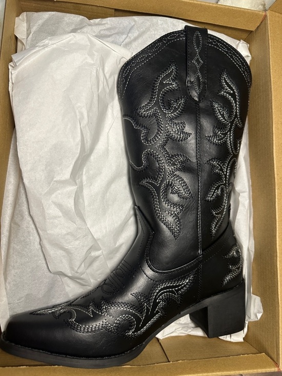 Shoes - Classic Black Western Embroidered Cowgirl Boot - Women's